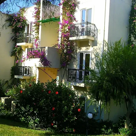 Отель Club Flipper Bodrum